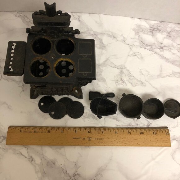 Vintage Antique Dollhouse Miniature Queen Cast Iron Stove with Accessories - Picture 8 of 9